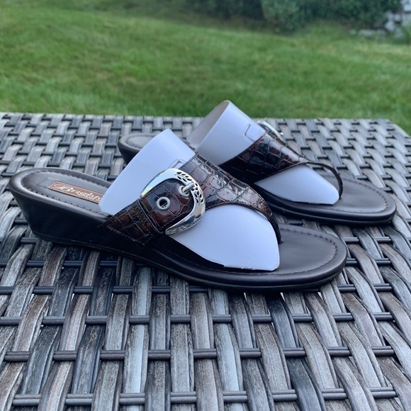 Brighton Lark Women's Croc Embossed Leather Micro Wedge Sandal - Brown - Picture 4 of 15